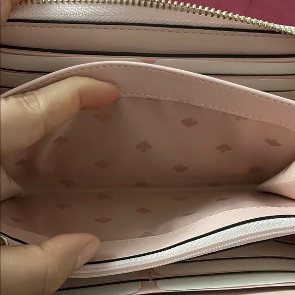 NWTs Kate Spade Soft Pink Large Zip Wallet - Picture 8 of 16